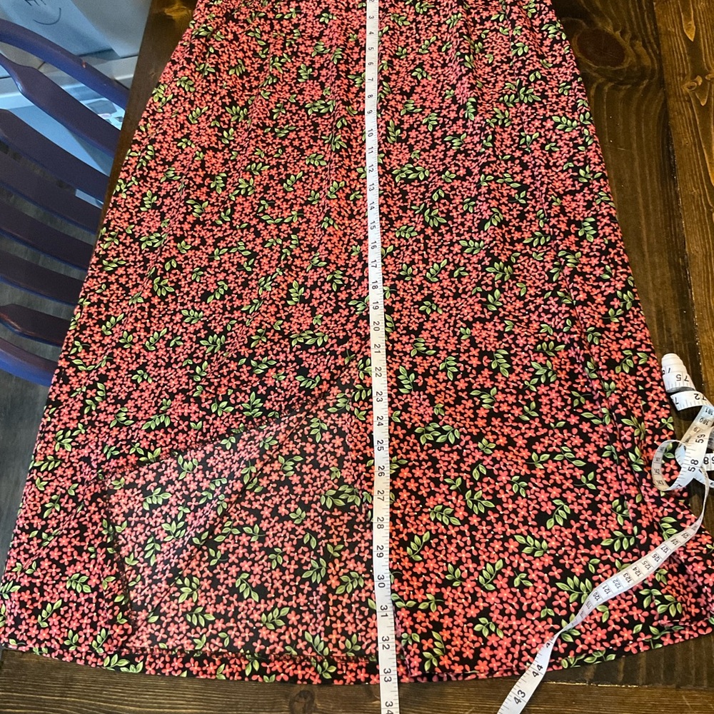 Sag Harbor Floral Midi Skirt - Red and Green - Picture 5 of 5